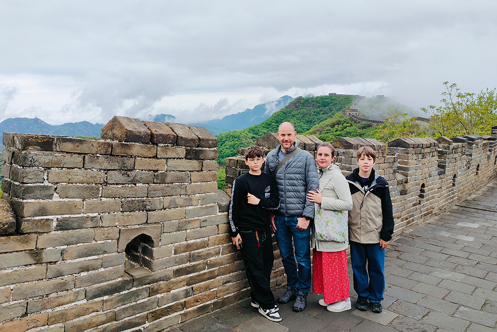 Tour 5 , Ming dynasty Emperor Tomb . Mutianyu Great Wall .